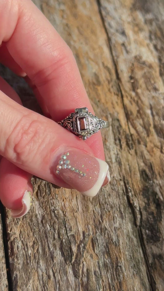 Garnet Sterling Silver Poison Ring Size 9