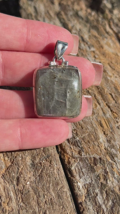 Purple Labradorite Sterling Silver Pendant
